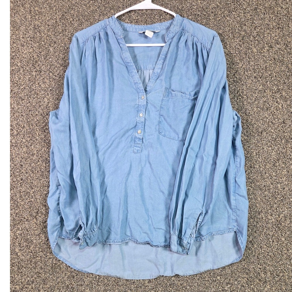 H&M Henley Blouse Women Size 12 Light‎ Blue Lyocell Chambray High Low Hem Top